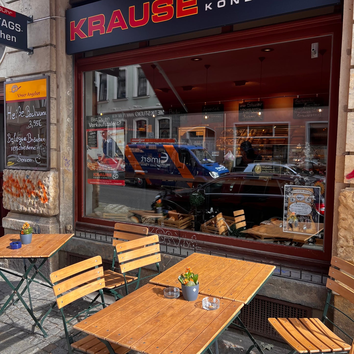 Fachgeschäft - Rudolf-Leonard-Straße 2, Tel: 0351 8106899