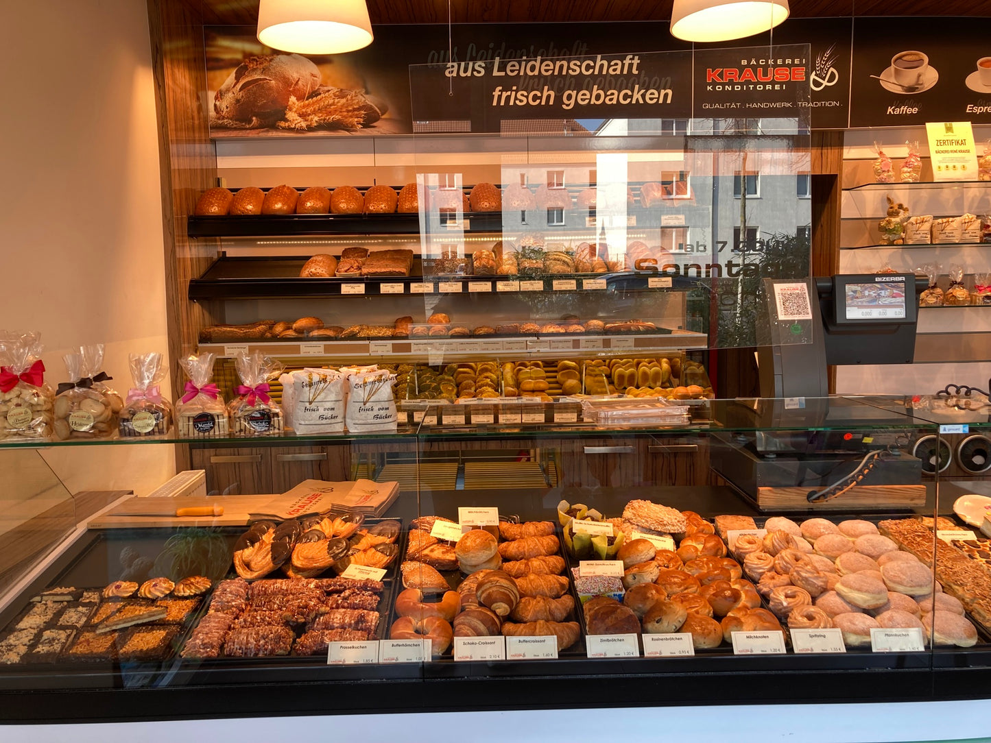 Fachgeschäft - Winterbergstraße 84, Tel: 0351 2561806